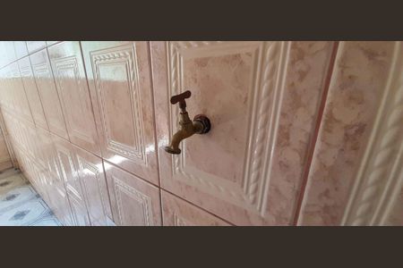 Casa à venda com 90m², 4 quartos e 3 vagasCasa 2 - Área de Serviço