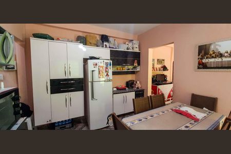 Casa à venda com 90m², 4 quartos e 3 vagasCasa 1 - Cozinha