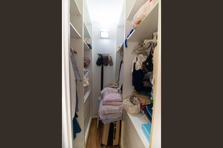 Apartamento à venda com 84m², 2 quartos e 1 vagaCloset da suíte