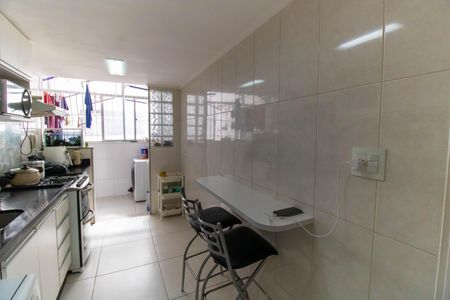 Apartamento à venda com 84m², 2 quartos e 1 vagaCozinha