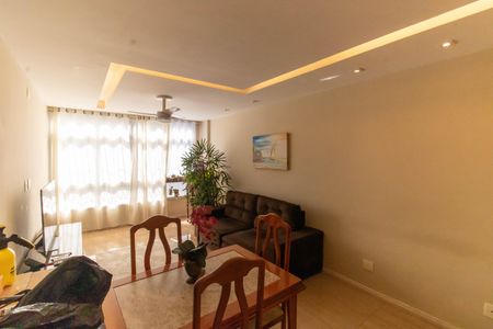 Sala de apartamento à venda com 2 quartos, 84m² em Icaraí, Niterói