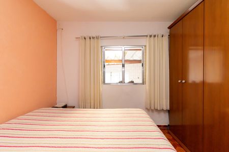 Casa à venda com 160m², 4 quartos e 4 vagasQuarto 2