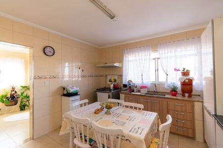 Casa à venda com 160m², 4 quartos e 4 vagasCasa 2 - Cozinha