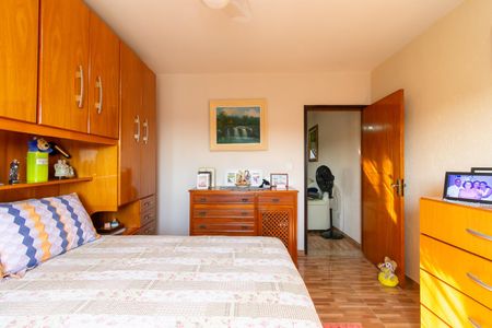 Casa à venda com 160m², 4 quartos e 4 vagasCasa 2 - Quarto 1