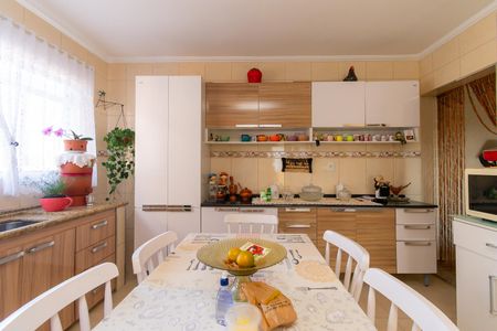 Casa à venda com 160m², 4 quartos e 4 vagasCasa 2 - Cozinha