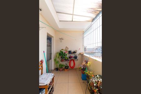 Casa à venda com 160m², 4 quartos e 4 vagasCasa 2 - Área de Serviço