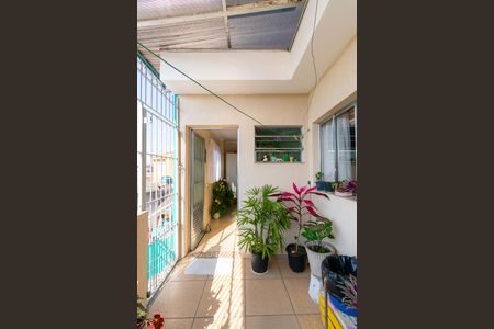 Casa à venda com 160m², 4 quartos e 4 vagasCasa 2 - Área de Serviço