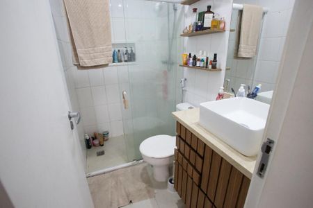 Apartamento à venda com 73m², 3 quartos e 1 vagaBanheiro da Suíte