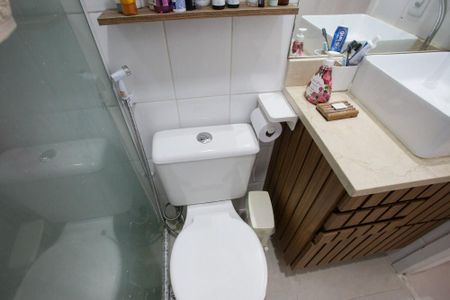 Apartamento à venda com 73m², 3 quartos e 1 vagaBanheiro da Suíte