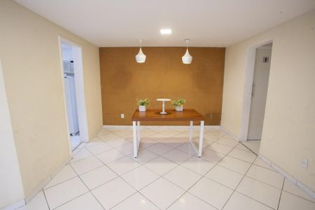 Apartamento à venda com 73m², 3 quartos e 1 vagaÁrea comum - Salão de festas