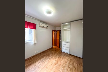 Apartamento à venda com 195m², 3 quartos e 3 vagasSuíte 1