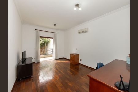 Casa à venda com 4 quartos, 600m² em Morumbi, São Paulo