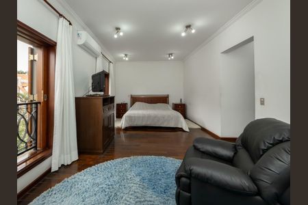 Casa à venda com 4 quartos, 600m² em Morumbi, São Paulo