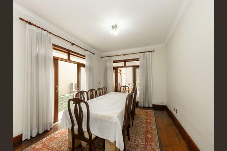 Casa à venda com 4 quartos, 600m² em Morumbi, São Paulo