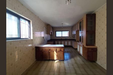 Casa à venda com 3 quartos, 166m² em Jardim Vila Formosa, São Paulo