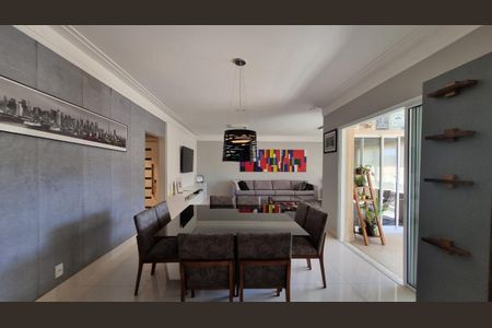 Apartamento à venda com 4 quartos, 240m² em Jardim Madalena, Campinas