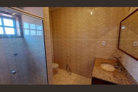 Casa à venda com 405m², 5 quartos e 4 vagas