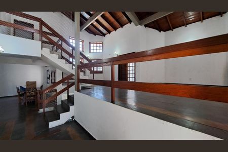 Casa à venda com 405m², 5 quartos e 4 vagas