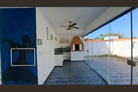 Casa à venda com 405m², 5 quartos e 4 vagas