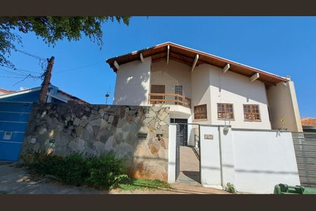 Casa à venda com 405m², 5 quartos e 4 vagas