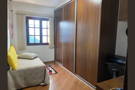 Casa à venda com 3 quartos, 258m² em Vila São José, São Paulo