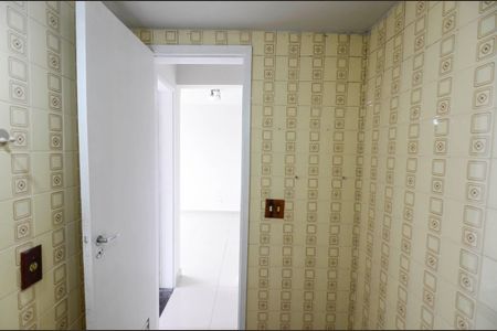 Apartamento à venda com 51m², 1 quarto e 1 vaga Apartamento à venda com 51m², 1 quarto e 1 vagaBanheiro