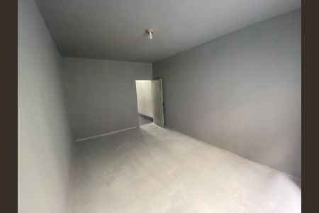 Casa à venda com 1 quarto, 96m² em Vila Scarpelli, Santo André