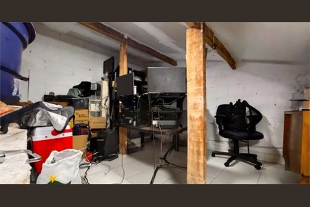 Casa à venda com 80m², 2 quartos e 2 vagas