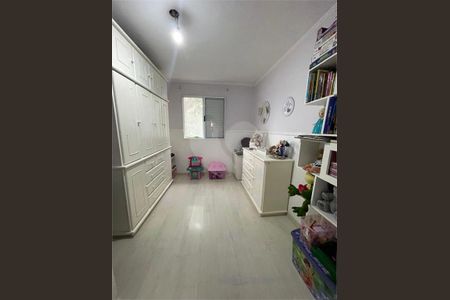 Casa à venda com 3 quartos, 129m² em Vila Adelaide Perella, Guarulhos