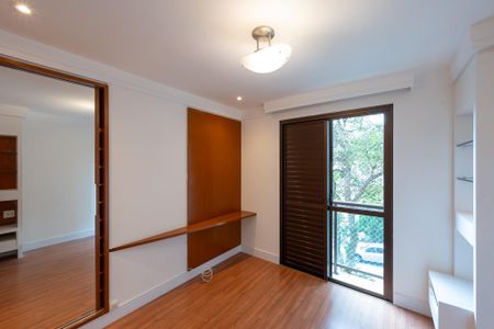 Apartamento para alugar com 100m², 3 quartos e 2 vagasSuíte 3