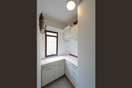 Apartamento para alugar com 100m², 3 quartos e 2 vagasQuarto de Serviço