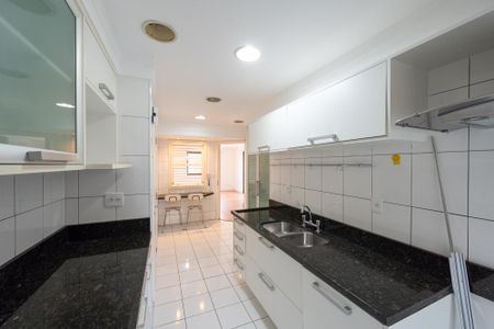 Apartamento para alugar com 100m², 3 quartos e 2 vagasCozinha