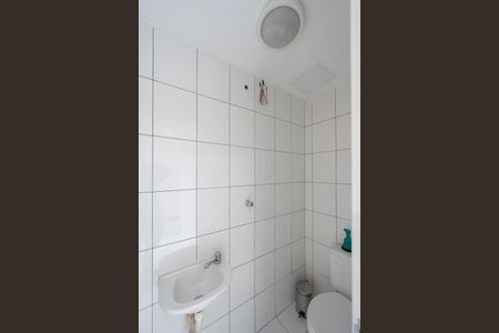 Apartamento para alugar com 100m², 3 quartos e 2 vagasBanheiro de Serviço