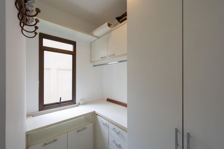 Apartamento para alugar com 100m², 3 quartos e 2 vagasQuarto de Serviço