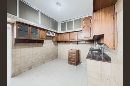 Apartamento à venda com 80m², 2 quartos e sem vagaCozinha