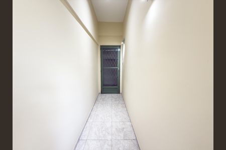 Apartamento à venda com 80m², 2 quartos e sem vagaCorredor