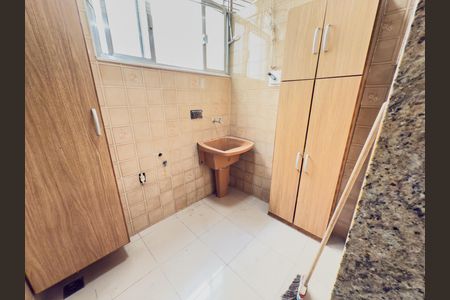 Apartamento à venda com 80m², 2 quartos e sem vagaÁrea de Serviço