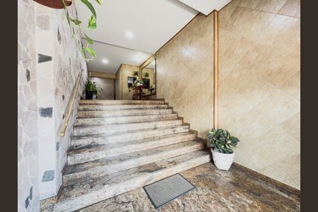 Apartamento à venda com 80m², 2 quartos e sem vagaHall de entrada