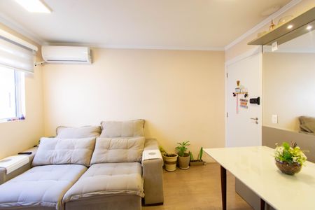 Sala de apartamento para alugar com 2 quartos, 43m² em Centro, Canoas