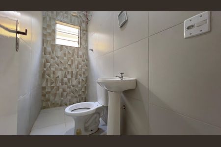 Banheiro de casa para alugar com 1 quarto, 81m² em Vila Adelaide Perella, Guarulhos