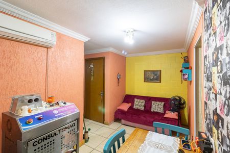 Sala de apartamento para alugar com 2 quartos, 35m² em Cavalhada, Porto Alegre
