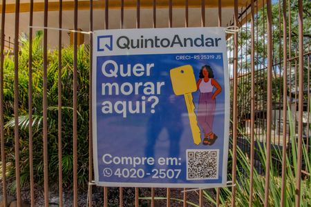 Apartamento à venda com 65m², 2 quartos e 2 vagasPlaquinha