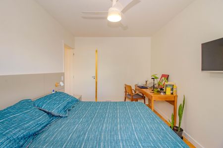 Suíte de apartamento à venda com 2 quartos, 65m² em Petrópolis, Porto Alegre