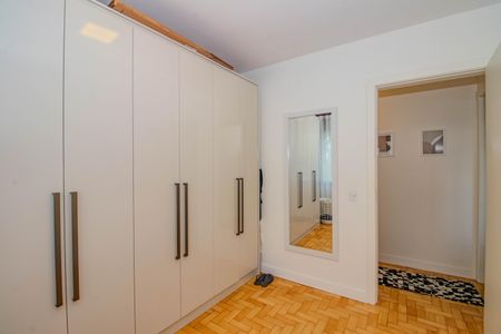 Apartamento à venda com 65m², 2 quartos e 2 vagasQuarto