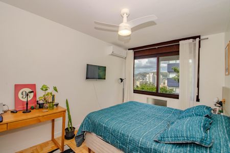 Apartamento à venda com 65m², 2 quartos e 2 vagasSuíte