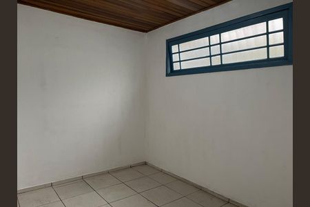 Quarto 2 de casa para alugar com 2 quartos, 140m² em Vila Penteado, São Paulo