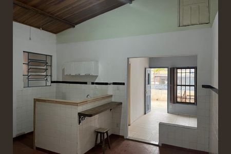 Casa para alugar com 140m², 2 quartos e 1 vagaCozinha 