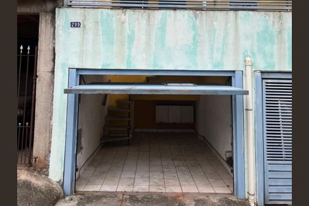 Casa para alugar com 140m², 2 quartos e 1 vagaFachada