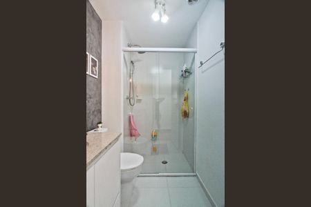 Apartamento à venda com 88m², 2 quartos e 1 vaga Apartamento à venda com 88m², 2 quartos e 1 vagaBanheiro Social
