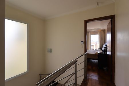 Casa à venda com 257m², 3 quartos e 4 vagasCorredor 